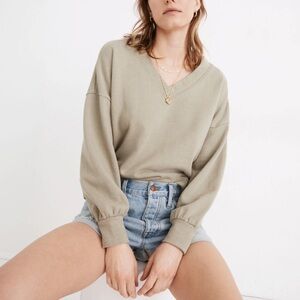 Madewell Hemp cotton V-Neck Forgotten Landscape Sweatshirt in Size Large